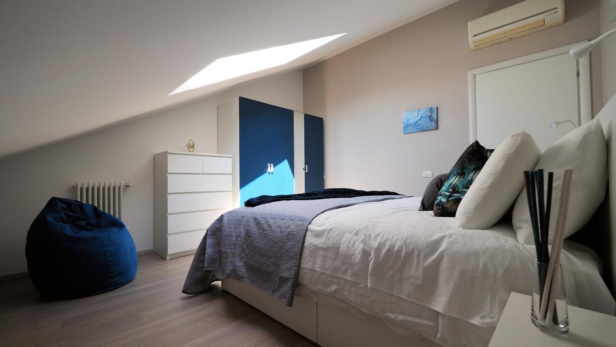Apartment Blu Note